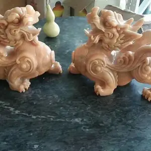 石雕晚霞红貔貅 一对晚霞红动物雕塑 家居庭院门口装饰看门摆件
