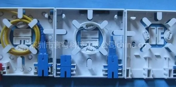 供应86双口信息面板,过路盒,直线槽等FTTH辅件