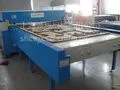 供应自动分次进退料精密四柱裁断机