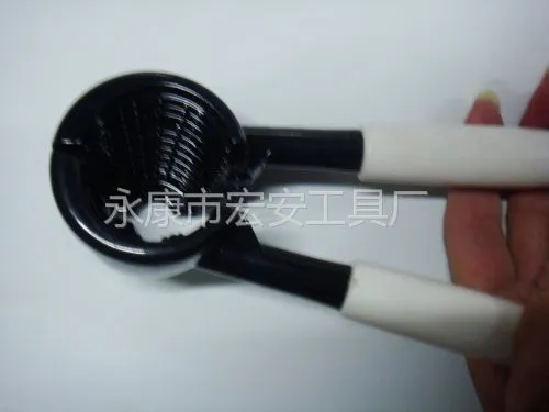 供应塑料手柄核桃夹 铝合金 厂家供应 胡桃夹 五金工具