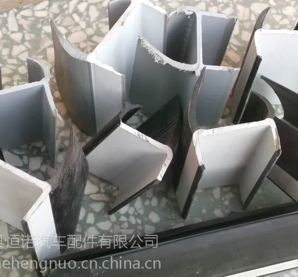 厂家长期供应 40厢式车门密封胶条 软硬复合条 40货车门框胶条