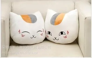 供应深圳专业制作抱枕/靠垫