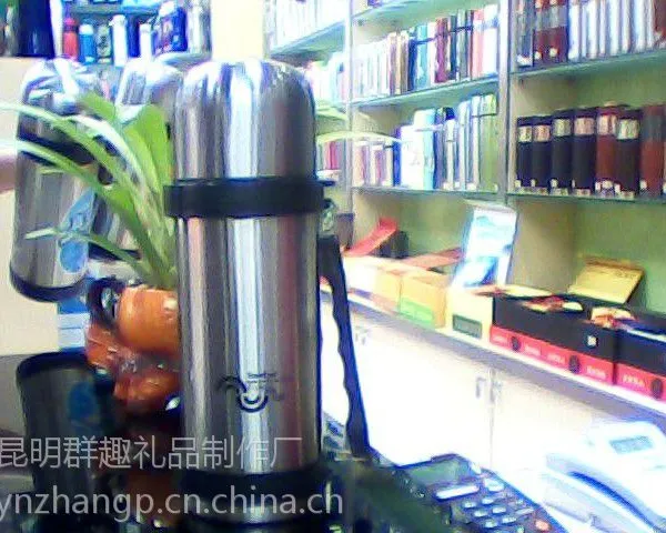 供应昆明群趣礼品杯子、磨砂杯子、保温杯子、车载杯子、酒杯