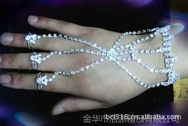 供应手链批发 新娘飾品 镀金手链 镶钻 婚纱 手链 合金手链
