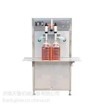 供应山东潍坊液体灌装机 枣庄酱油醋灌装机 潍坊大豆油灌装机 济南BSB灌装机