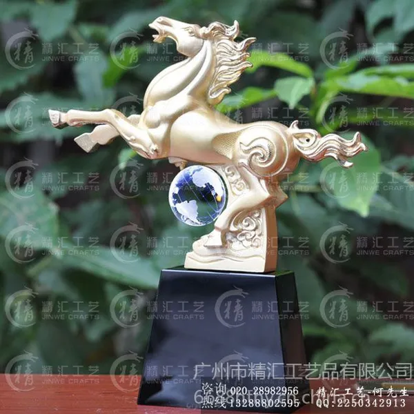 供应景德镇马年纪念品厂家定做
