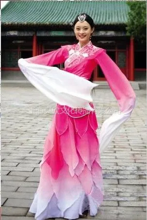 供应上海欣辰出租惊鸿舞服装租赁舞台服装旗袍租赁表演服装出租
