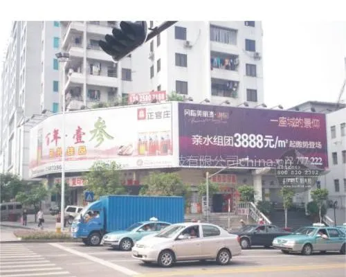 供应三面翻 中型三面翻广告牌 地铁三面翻户外广告牌 三面翻生产厂家 室内三面翻