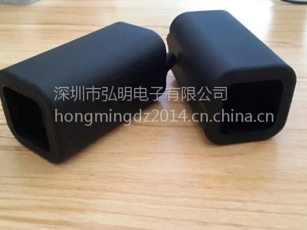 公明厂家直销硅胶保护套移动电源胶套承接模具开发各类橡硅胶产品