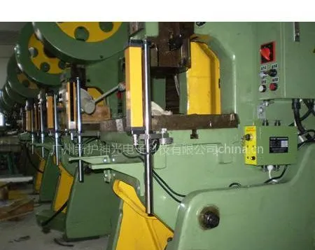 供应冲床光电保护器,折弯机光电保护器,安全光幕