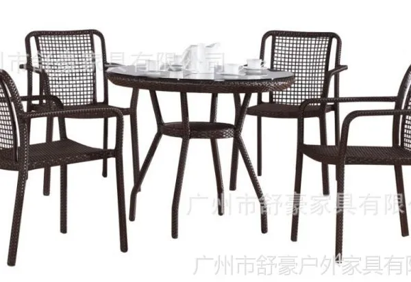 供应广州户外休闲桌椅 塑料藤、海口藤桌椅 组合、新疆吐鲁番户外桌椅
