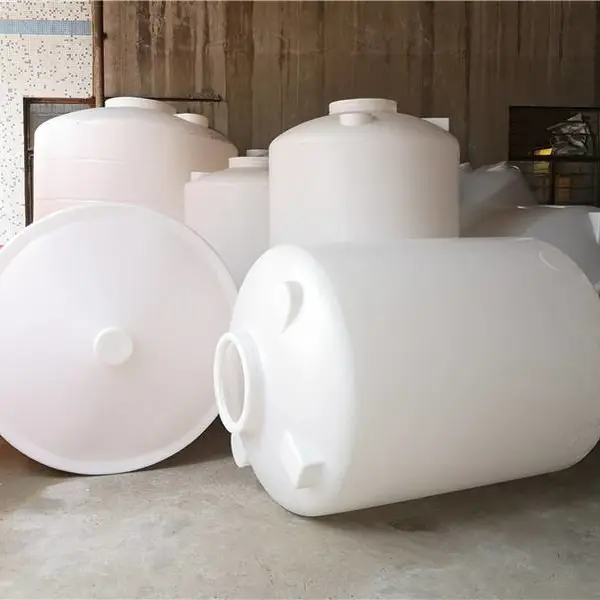 塑料PE水箱—蓄水箱、清洗水箱、储水箱 原水箱 塑料水塔PE储罐厂家