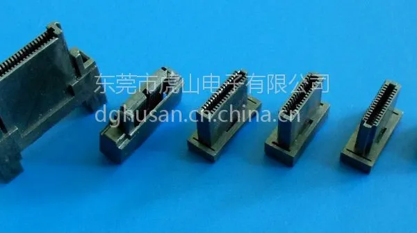供应精密塑胶模具设计开发及其塑胶件的生产