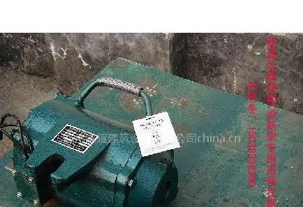供应T梁箱梁专用附着式高频振动器