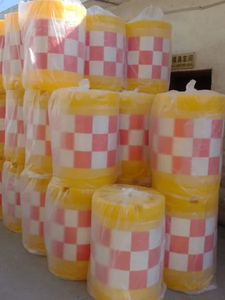 供应滚塑防撞桶、塑料防撞桶、大号防撞桶水马