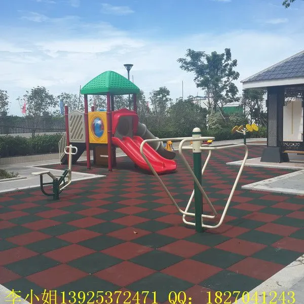 ��Ӧ�����׶�԰����������裬�ݶ����𽺵ص氲װ����׼�ص�Ĺ���Ƕ��٣�