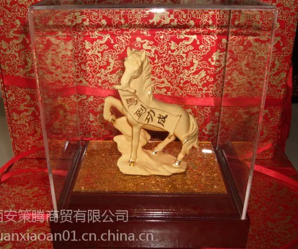 《马到成功》西安绒沙金家居摆件、绒沙金佛像礼品、银行绒沙金礼品