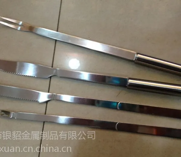 供应批发不锈钢烧烤刀叉 烤羊腿刀叉 烧烤用具刀子叉子两件套烧烤专用
