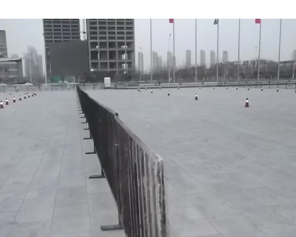铁马护栏出租,供应护栏,不锈钢铁马出租