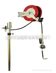 供应润滑油加注机A-37105(挂壁卷管器型)