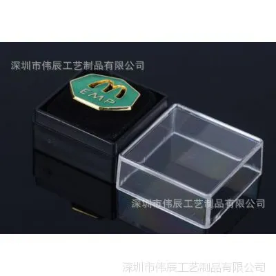 【徽章】伟五金饰品专业【定制名族大学徽章】质量***、价格优