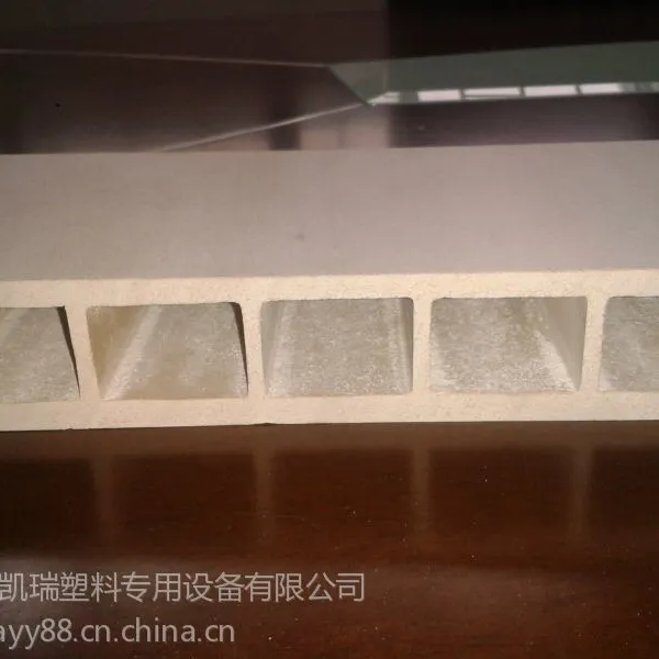 供应 盛凯瑞牌 木塑门板、门框挤出机设备(SJZ80型)