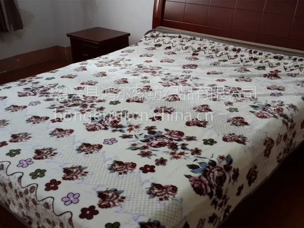 法兰绒毛毯