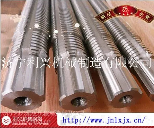 山东大型丝杠定做/山东那家生产梯形丝杠/利兴机械生产梯形丝杠