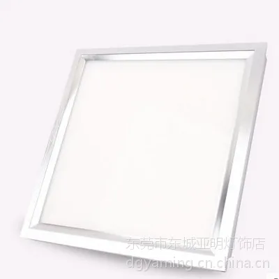 供应欧普10W LED铝扣板厨卫灯面板灯平板灯集成吊灯