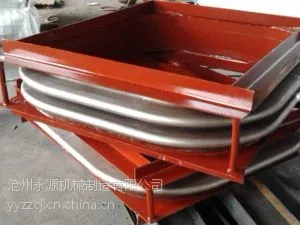 供应dn150矩形圆角补偿器