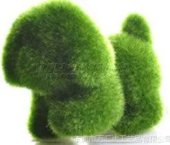 供应东莞万汇达植绒厂Grass Land 人造草动物公仔狗仔玩具摆饰装饰品