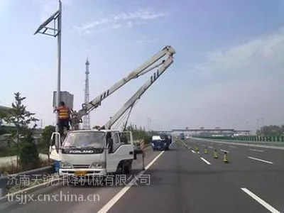 天津哪里有卖升降机?