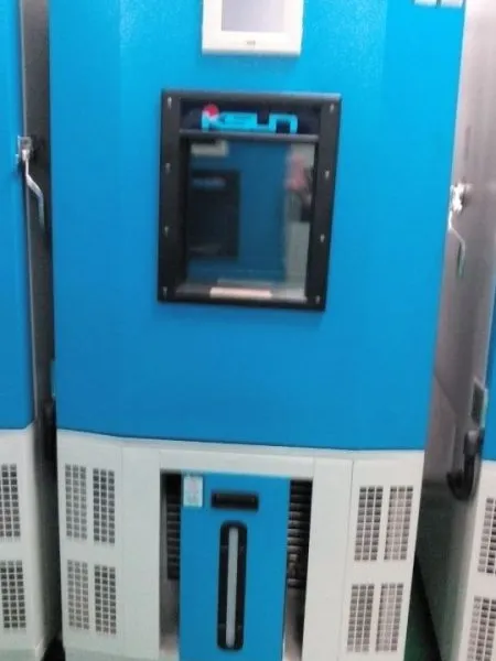 可程式高低温试验箱