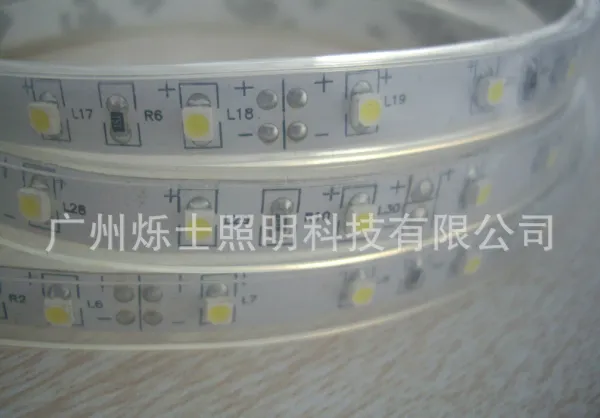 ��Ӧ����˸ʿС���� ���ʵ���2835���ƴ�