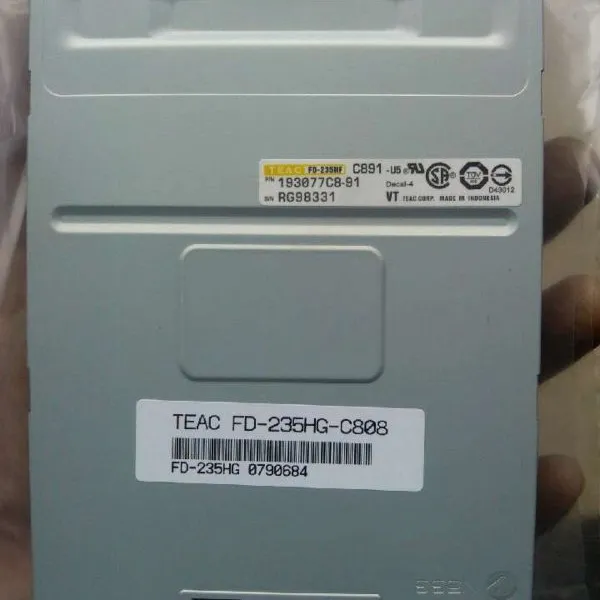 供应TEAC软驱FD235HF-C829 , Floppy Drive, 金镶玉工控原厂售卖,软驱