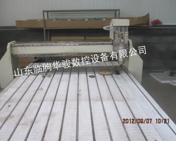 供应供应寿光楸木雕刻机