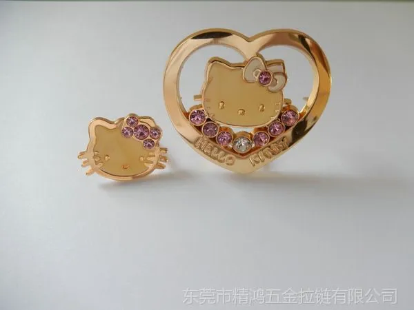 供应【厂家直销】高档箱包镶钻标牌 包包服饰锌合金铭牌 箱包五金辅料