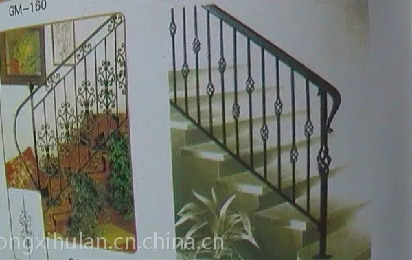 供应主要生产各种型号的围墙栏杆、、楼梯栏杆、阳台护栏、绿化栏杆、PVC栏杆