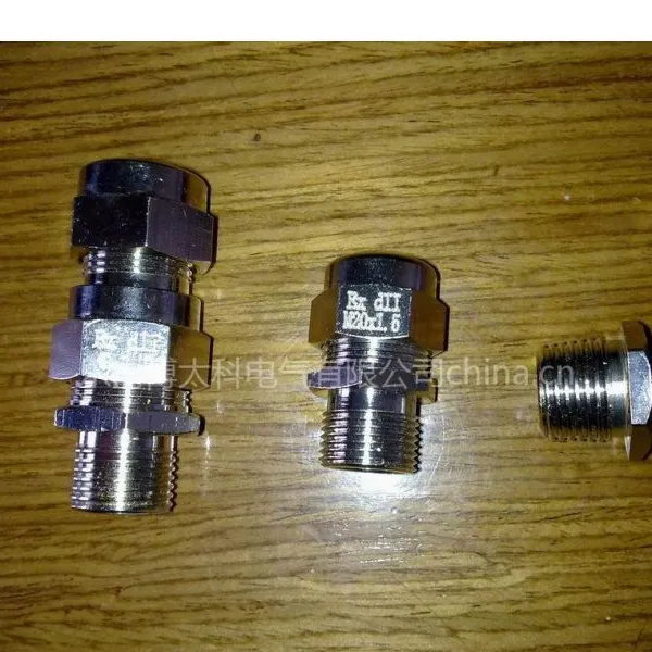 �����Ǳ�ͭ�Ƹ���ͷ ���岩̫��