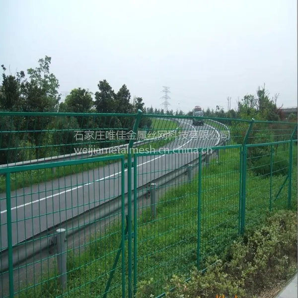 供应唯佳加工订做护栏 护栏网 公路护栏网 道路护栏 隔离网 隔离栏 隔离栅