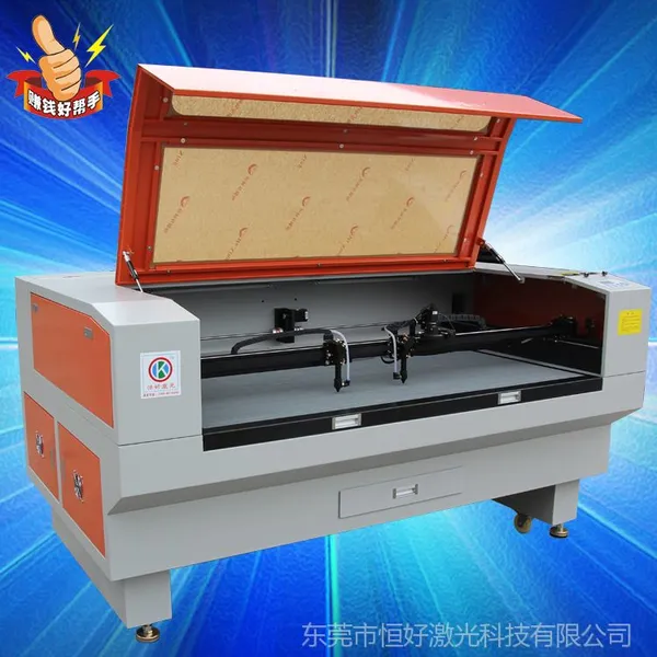 厂家直销进的毛绒玩具公仔布娃娃激光切割机 自动锁边无焦痕