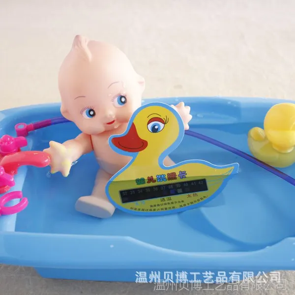 ��������������СѼ��ˮ�²��Կ���Ӥ��ϴ�迨