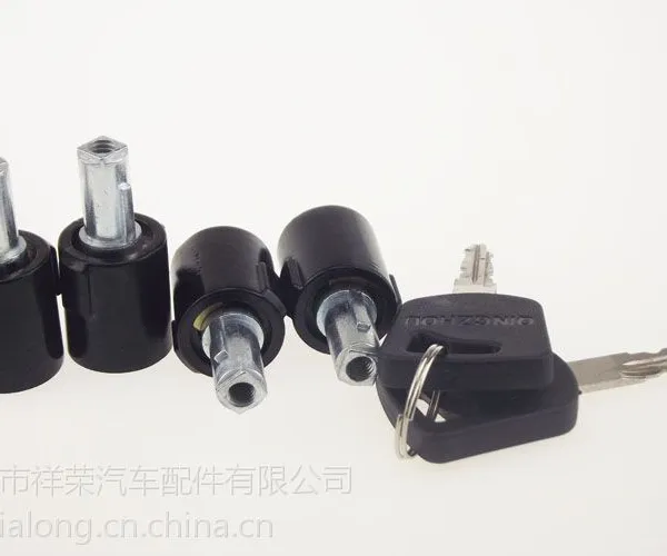 厂家直销一款普普通通502型工程车锁芯 工程车门锁 汽车把锁 锁