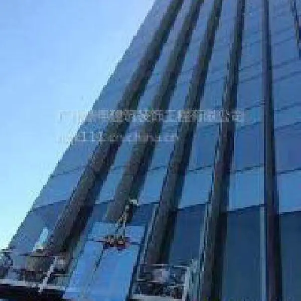 广州市更换幕墙玻璃吊船 吊篮修缮外墙 玻璃检修补漏