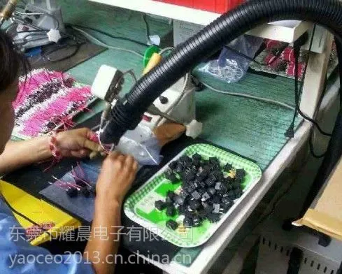 供应移动方便烟雾过滤器,焊锡炉烟雾净化器,新款焊锡除烟过滤器