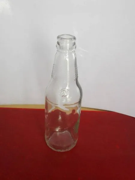 徐州天洪益华玻璃瓶厂家开发定制玻璃汽水瓶