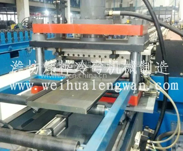仓储、超市货架生产|货架背板成型机|货架背板成型设备生产厂家哪家好潍坊炜桦冷弯