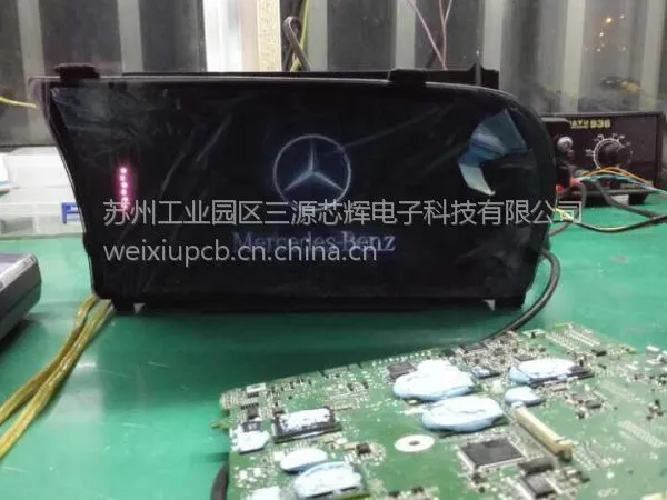 BENZ奔驰S系DVD导航触摸屏维修