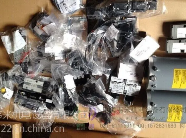 供应力士乐压传感器力0821100080