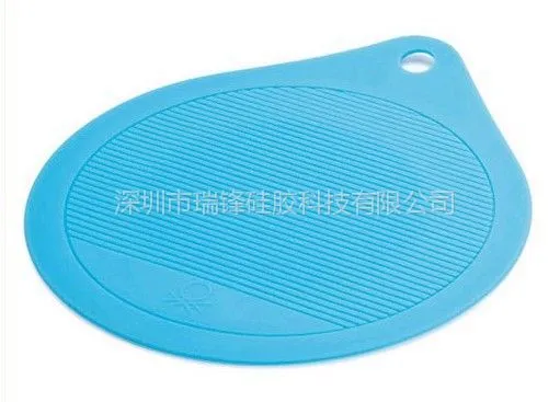 供应硅胶餐垫,硅胶冰格,食品级硅胶餐具,硅胶厨房用具批发